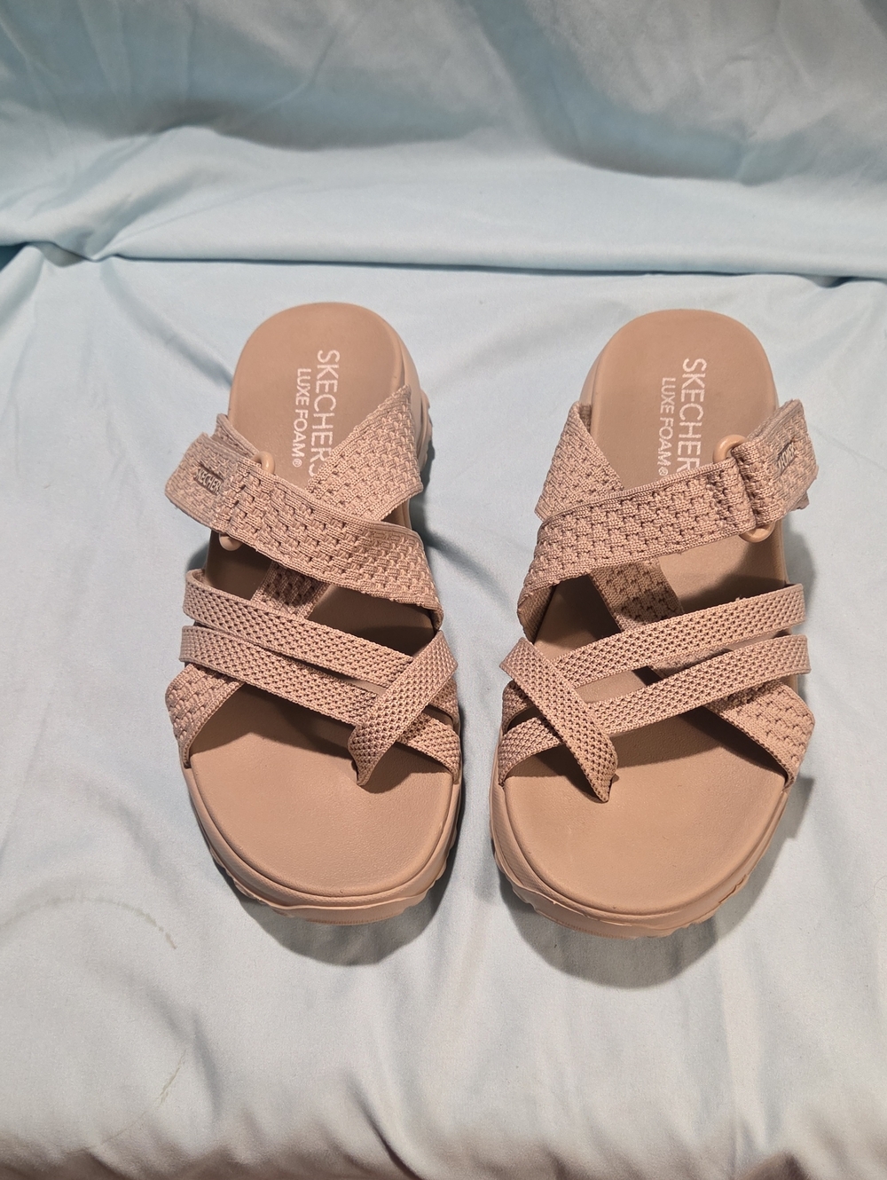 Skechers Women's Beige Strappy Luxe-Foam Sandals